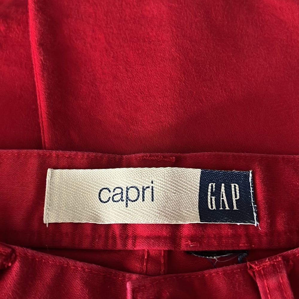 Gap Red High Rise Capris Size 6 - Picture 7 of 7